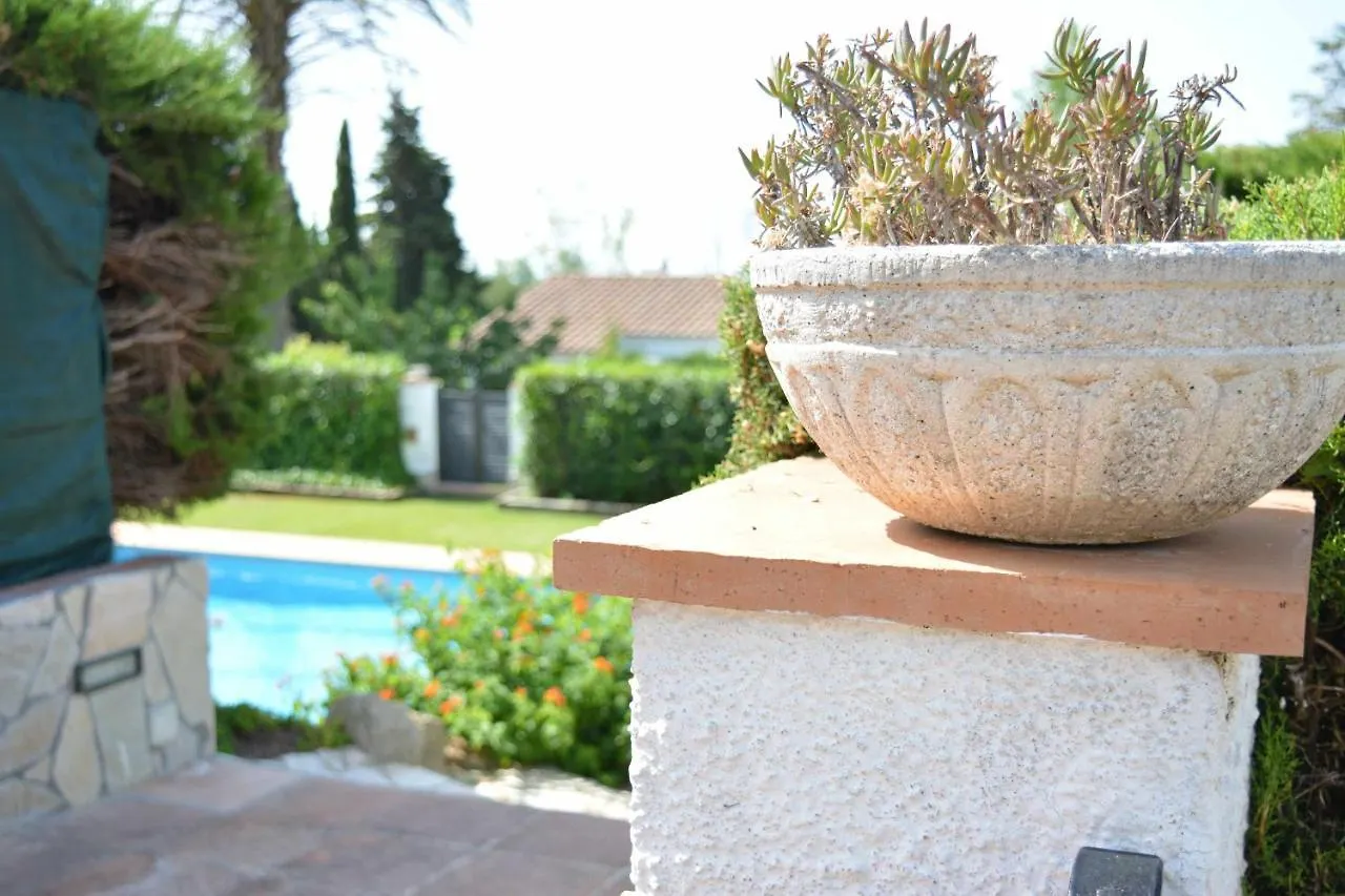 Casa Adosada Con Jardin Y Piscina 또사데마르 펜션
