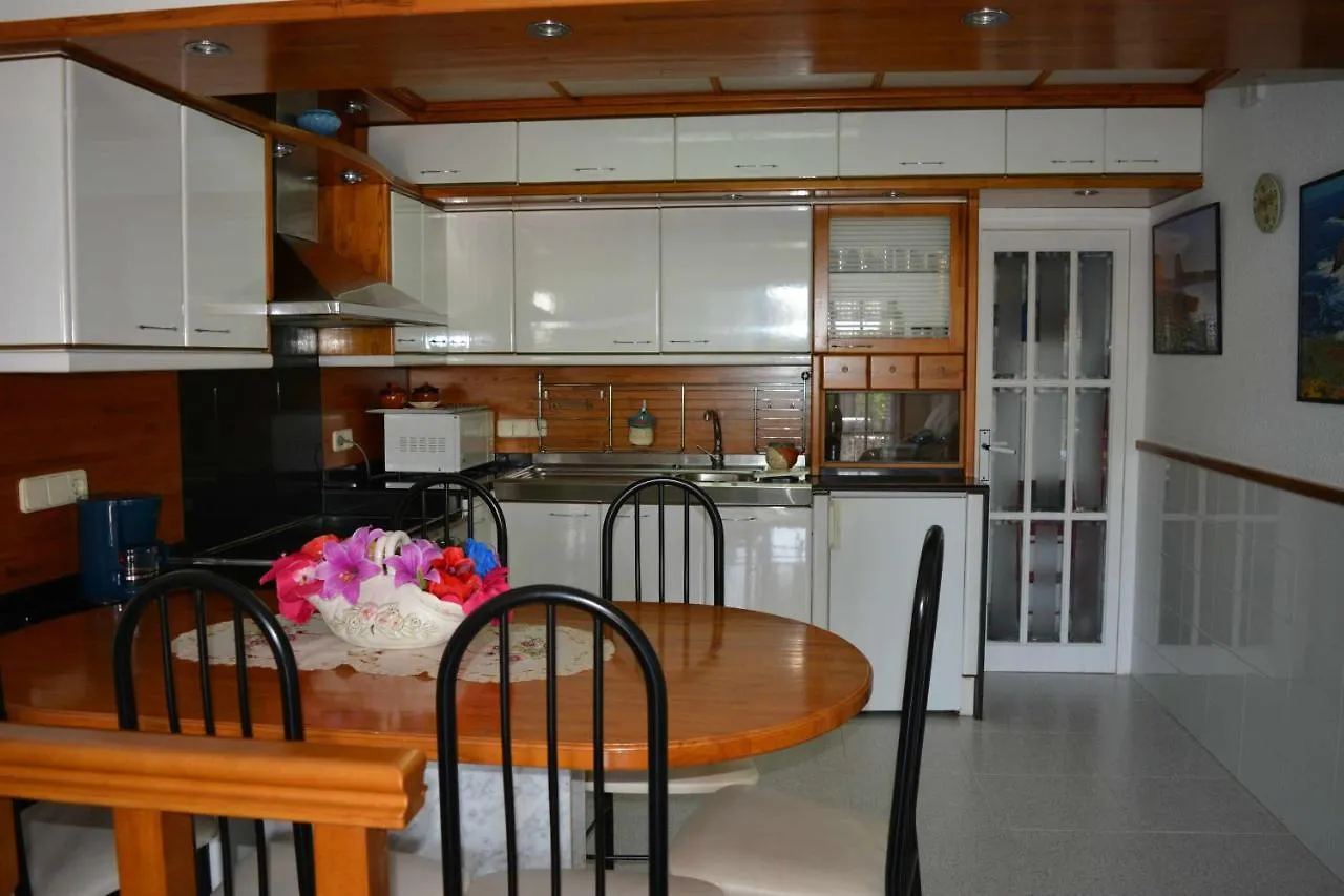Casa Adosada Con Jardin Y Piscina 또사데마르 스페인